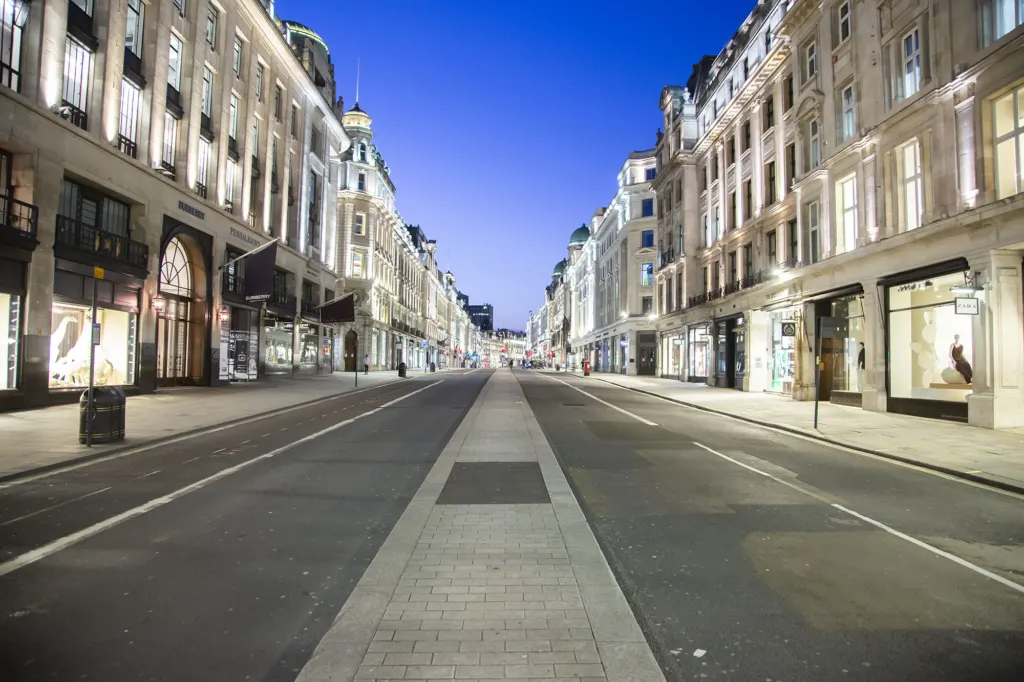 London Lockdown 2020 — documentary and landscape photograph in London, UK, frame 6 of 44.